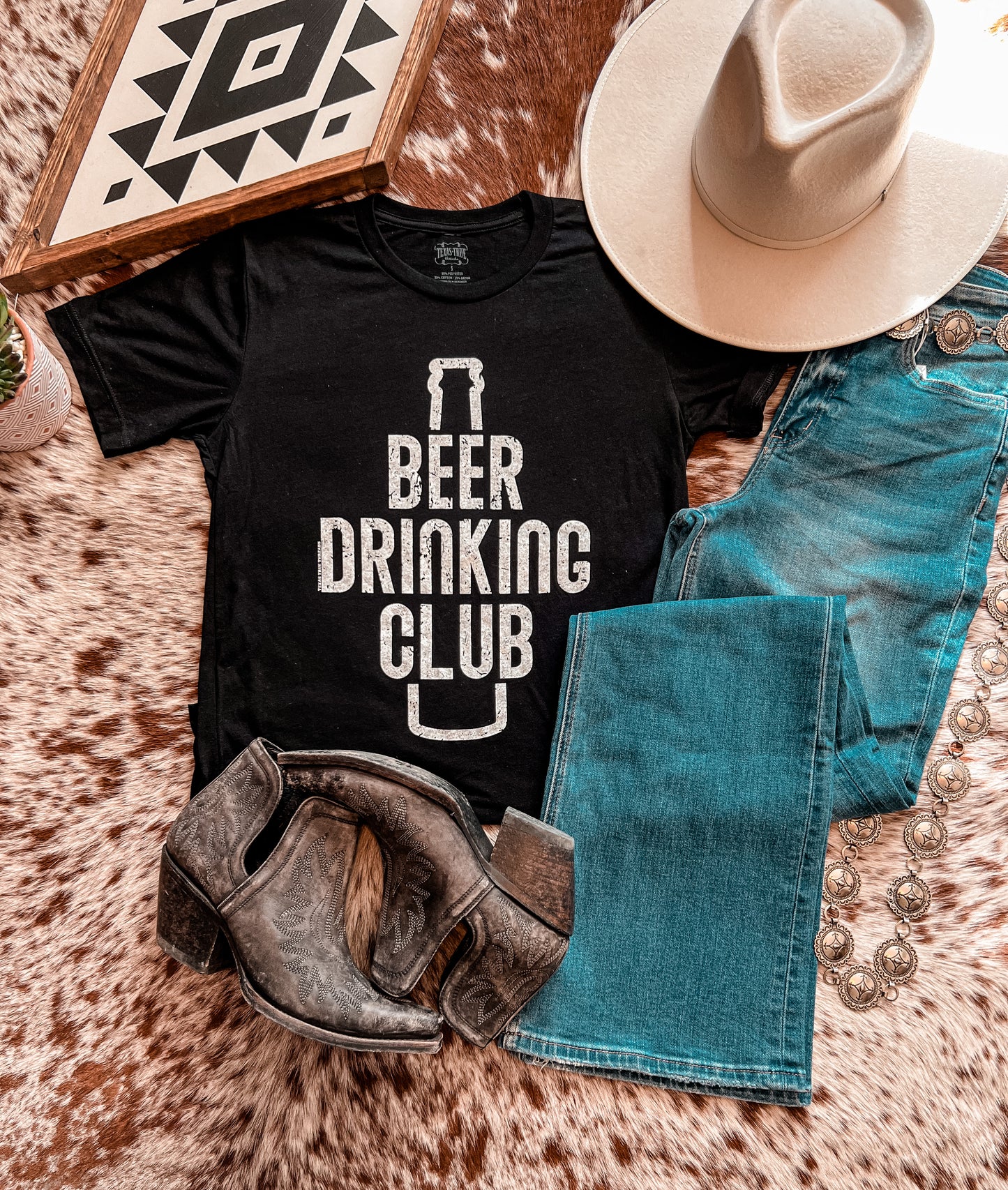 Beer Drinking Club Tee (Black) - The Vintage Emmie