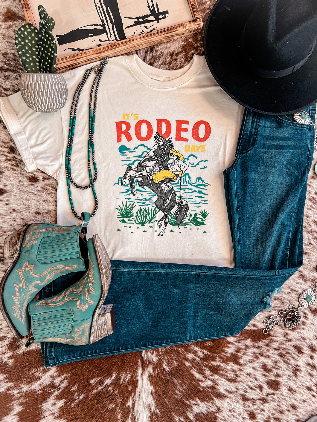 Rodeo Days Tee (White)