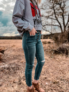 The Groveton Distressed Skinny Jeans