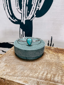 The Hart Oval Turquoise Bracelet